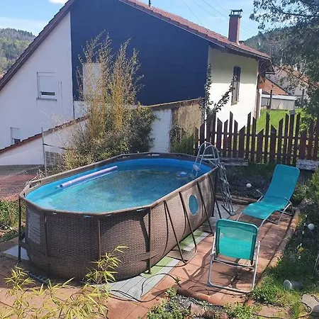 Ferienhaus Romantisch, rustikal, Pool, Haustiere willkommen
